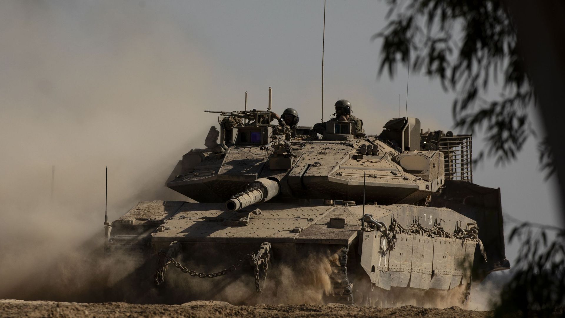 Galons, canons et colons : Israël fait main basse sur la paix au Moyen-Orient